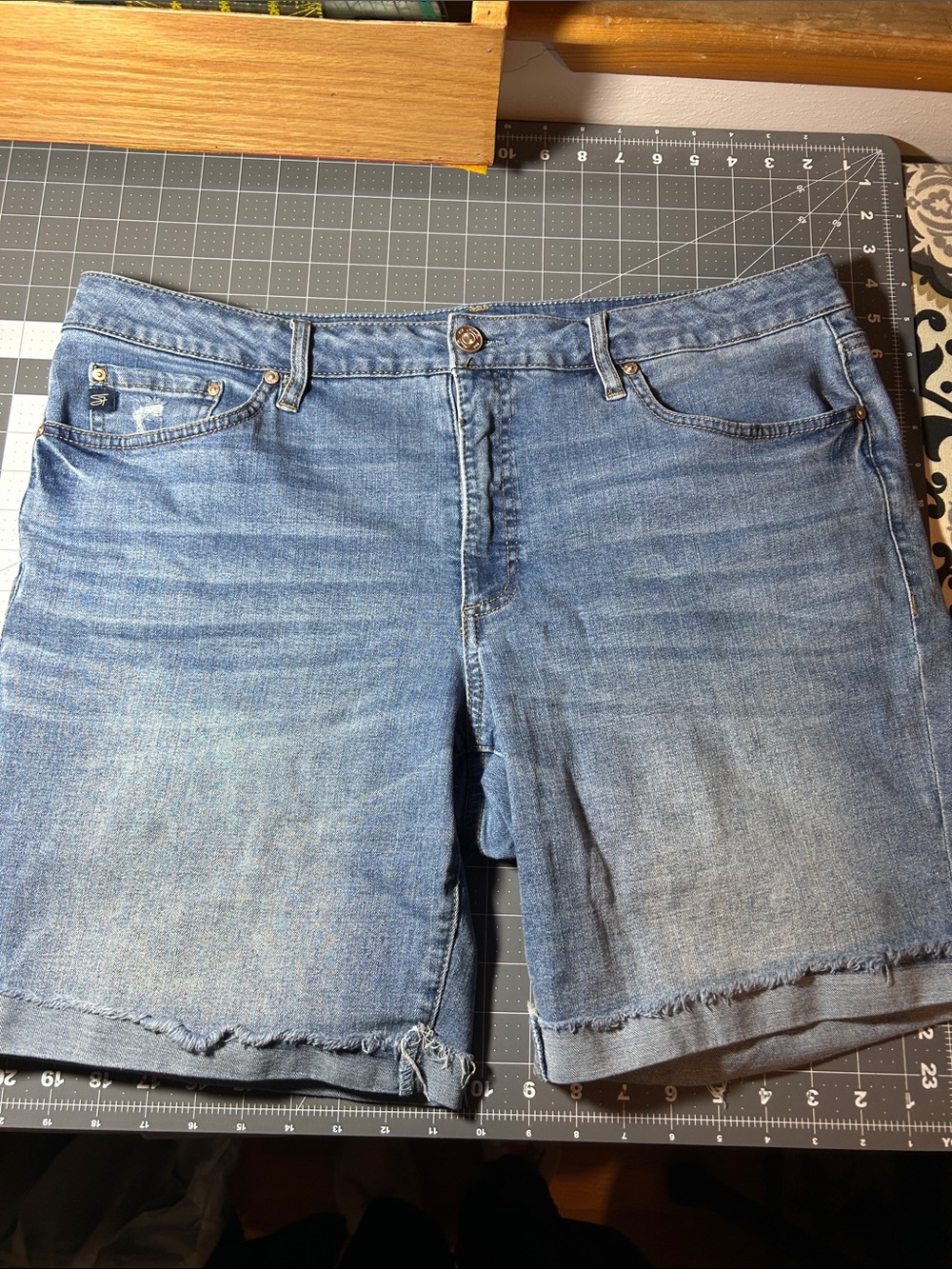 Seven7 Light Blue Denim Waistband Shorts